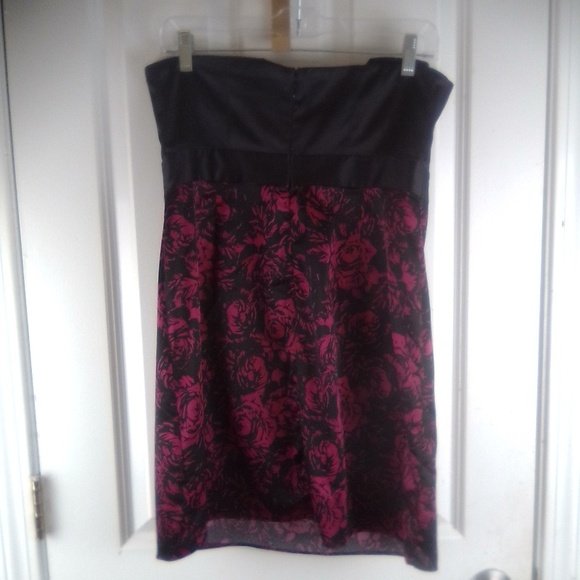 ELLE DRESS - Picture 4 of 8